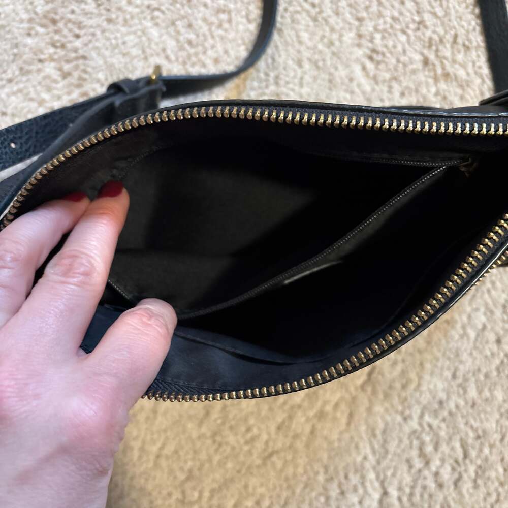 Fossil Fiona Small Crossbody Bag in Black Leather - Picture 7 of 8